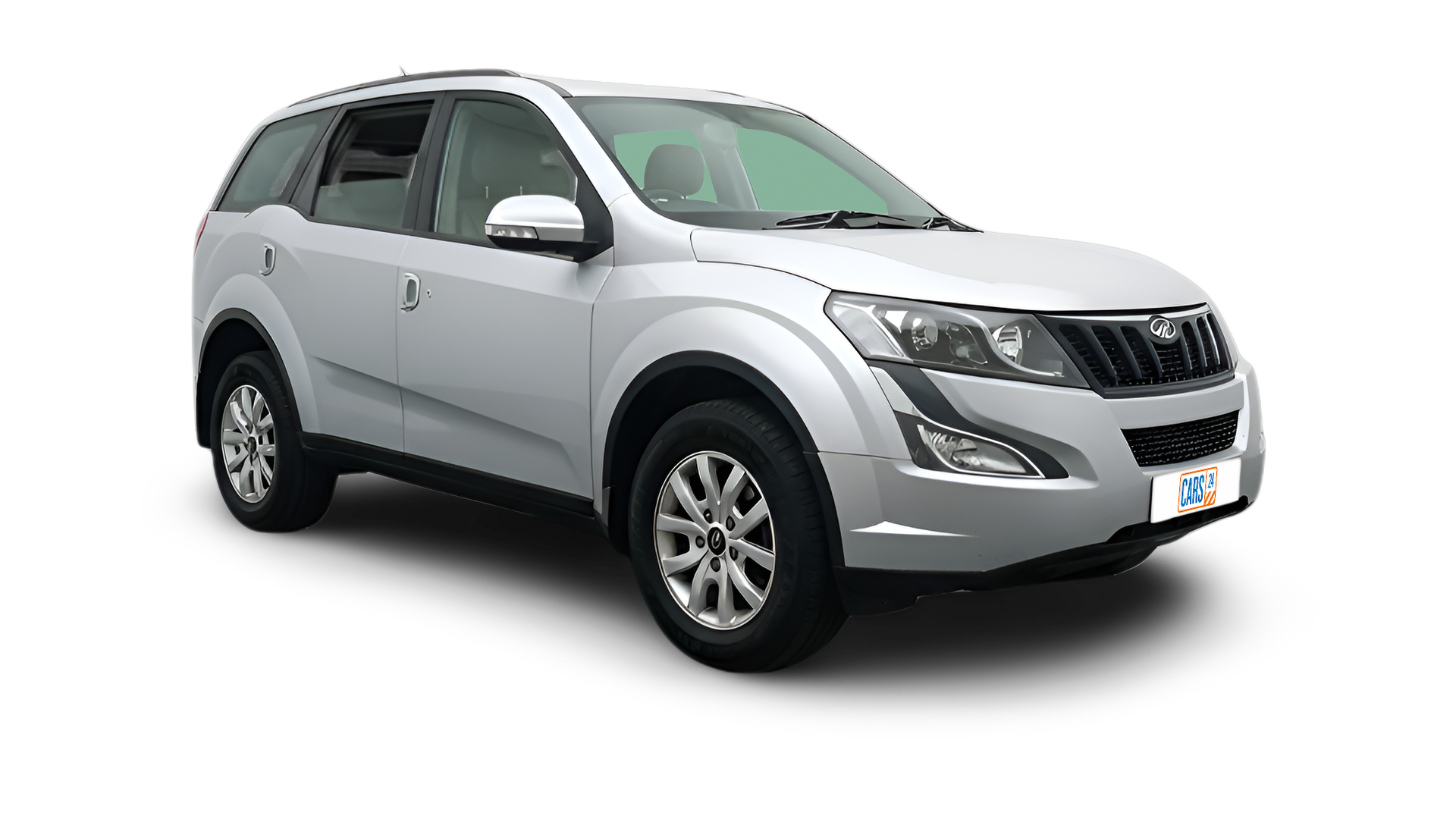 Mahindra XUV500-img